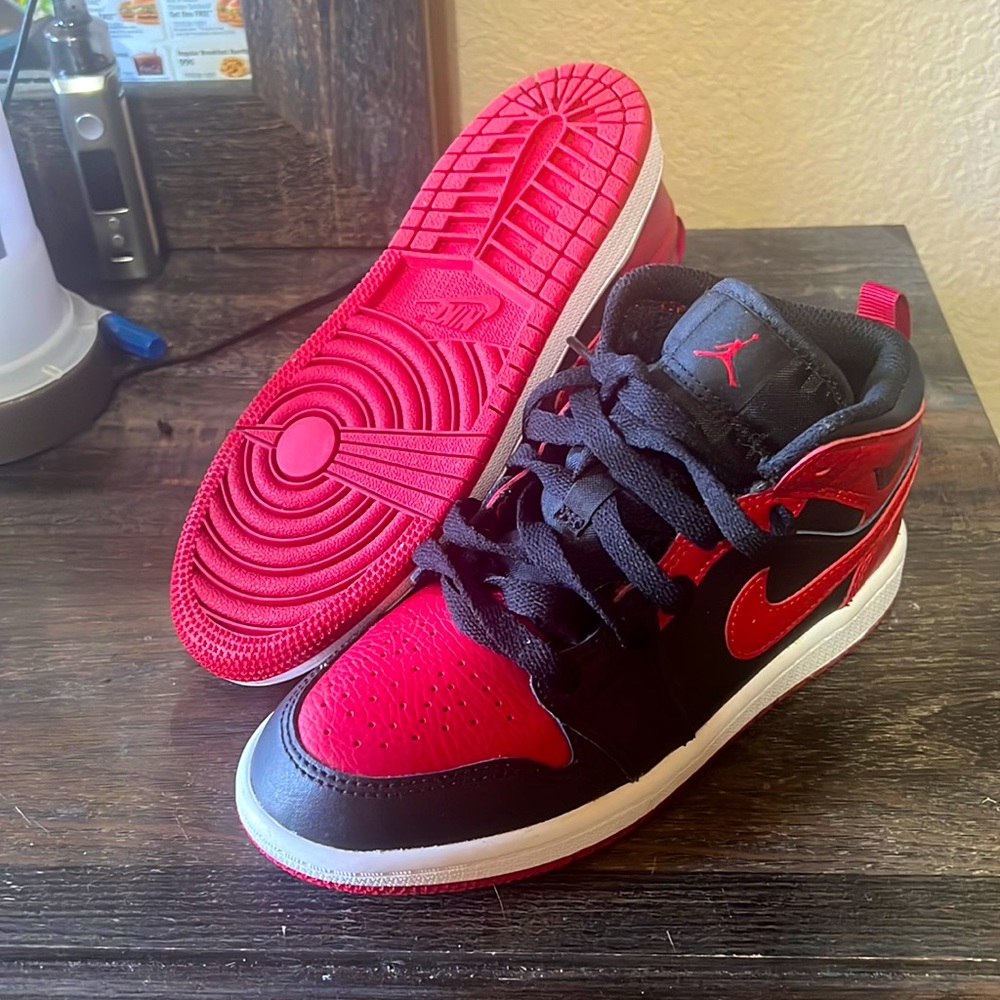 Brand New Never worn I do not have the box for them..